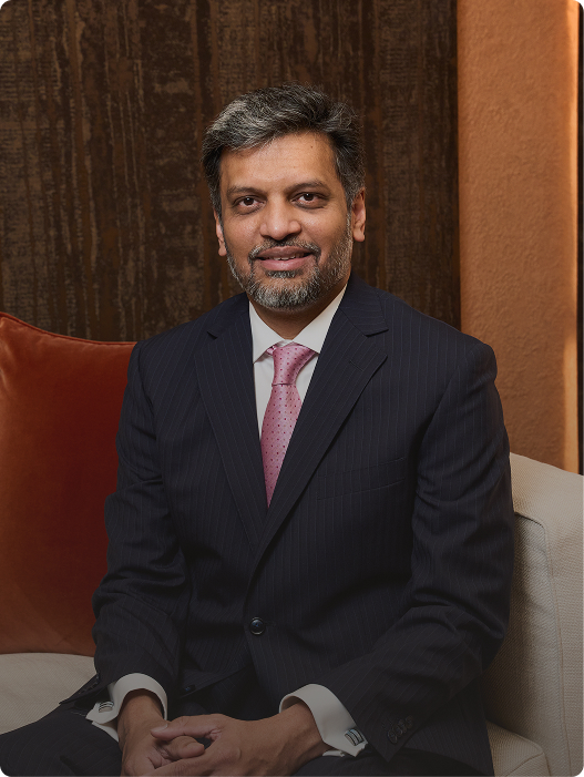 Dr. Shafaath Husain